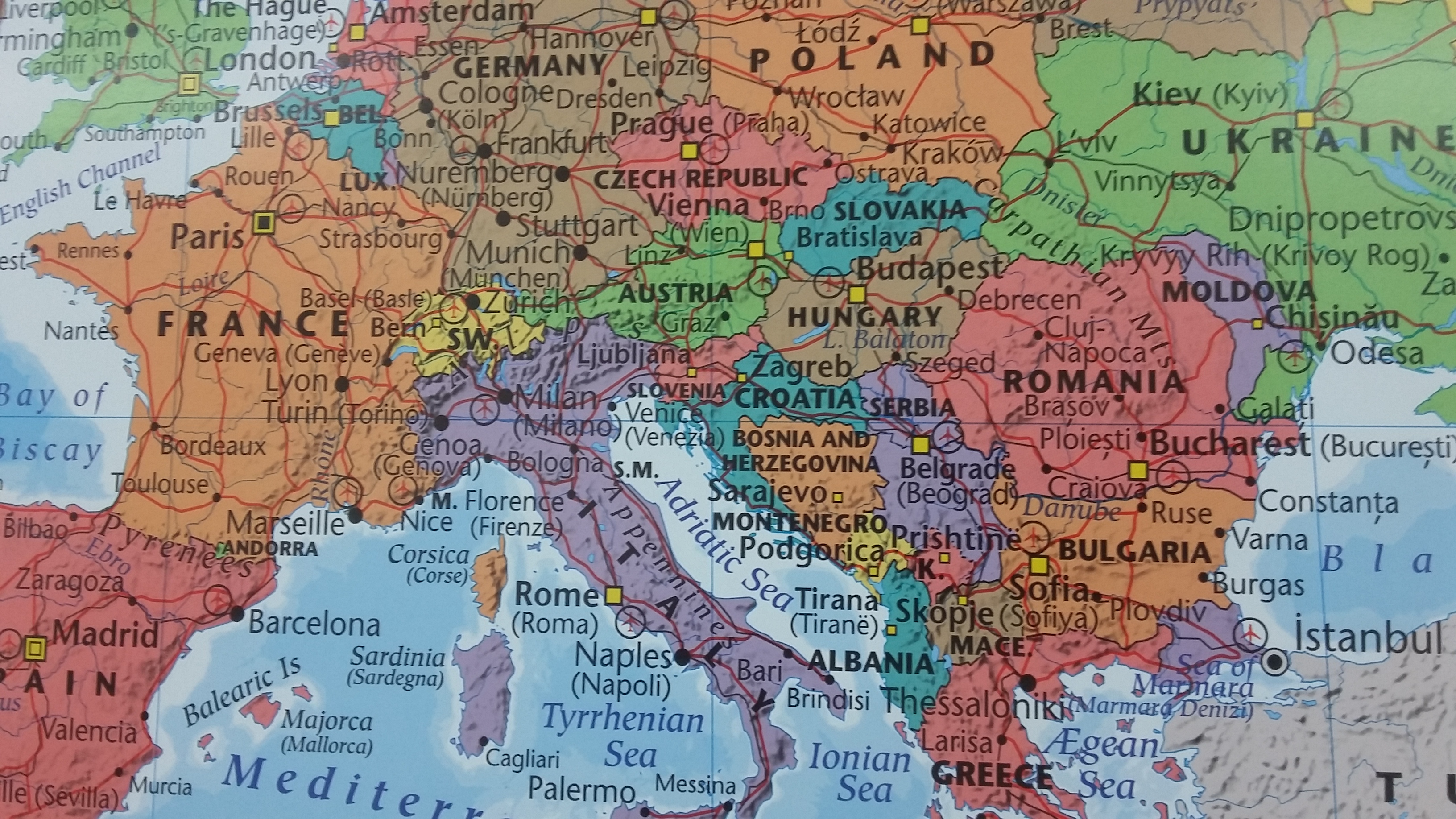 Liten karta över Europa - Kartkungen